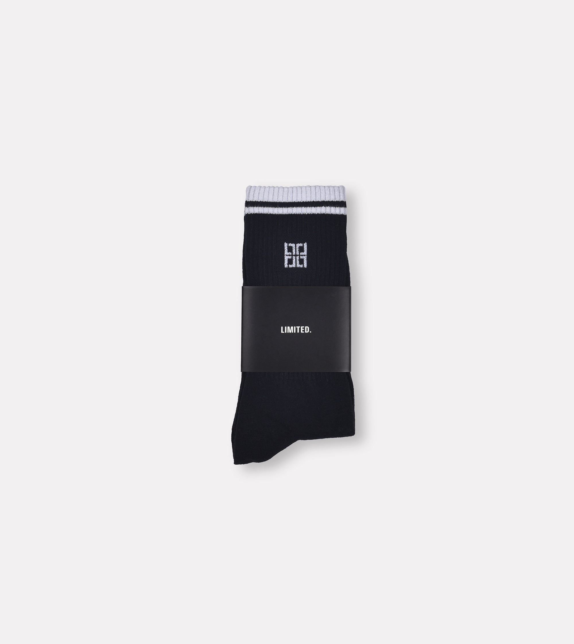 Signature LIMITED. Socks for men and women in black. Mens and Womens black socks